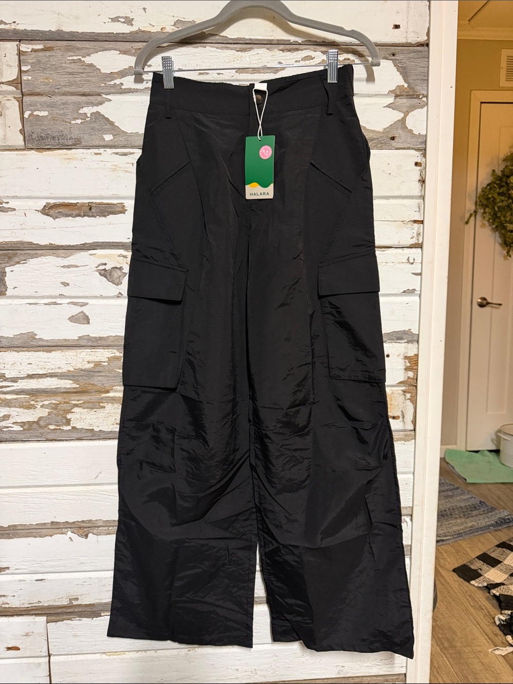 HALARA Black Wide-Leg Utility Cargo Pants